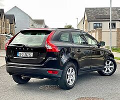 Volvo XC60 , 2.0 diesel . Manual . Lovely Jeep - Image 5/10