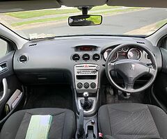 2008 Peugeot 308 1.6hdi diesel
5 speed manual 
With only 88000 miles✅ - Image 6/10