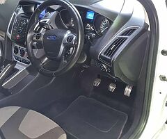 2012 Ford Focus 1.6tdci Zetec S - Image 10/10