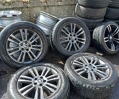 Land rover 19inch genuine alloy wheels with good tyres for sale - Image 3/3