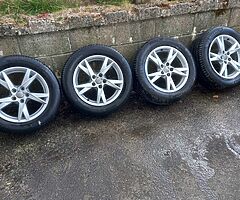 Audi vw 17inch genuine alloy wheels with good tyres for sale