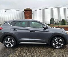 2017 Hyundai Tucson - Image 8/10