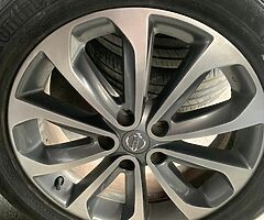 18 in Nissan qashqai alloys - Image 4/6