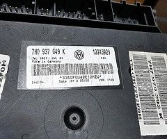 05 VW TRANSPORTER T5 CONTROL MODULE