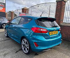 2018 Ford Fiesta - Image 5/10
