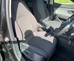 2018 SEAT Leon 1.6 TDI SE Dynamic Technology 5dr DSG - Image 8/10
