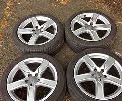 Genuine 18’ Audi 5x112 alloy wheels