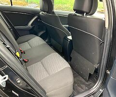 Toyota avensis D4D 2.0 diesel Low millage - Image 8/10