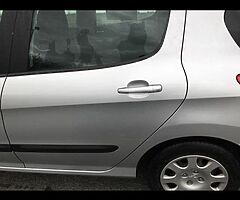 Peugeot ￼ - Image 3/8