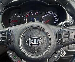 KIA  7 SEATER - Image 6/6