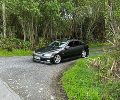  - Image 4/10