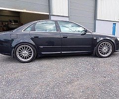 Audi a4 s line quattro 2tdi 170bhp