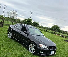 Is200