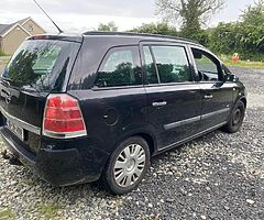 Opel Zafira 2008 Petrol - Image 5/5