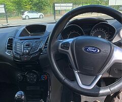 2013 Ford Fiesta - Image 8/10
