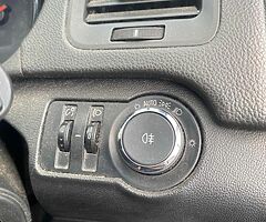 Opel insignia 2009 2.0Cdti Ncted 09-2022 - Image 8/10