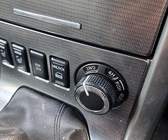 2011 nissan navara crewcab 4x4 - Image 7/8
