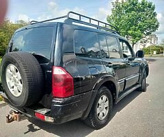 2006 Mitsubishi Pajero lwb commercial Automatic