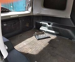 2006 Mitsubishi Pajero lwb commercial Automatic - Image 8/10