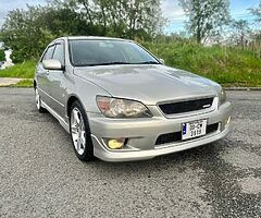 2000 Toyota altezza - Image 10/10