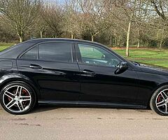 2015 Mercedes-Benz e-class - Image 4/10