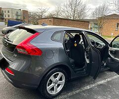 2013 Volvo V40