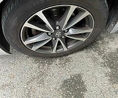 172 Toyota Avensis - Image 3/8