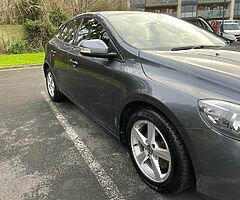 2013 Volvo V40 - Image 3/10