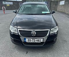 2009 Volkswagen Passat 1.9TDI - Image 4/8