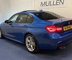 2018 BMW Series 3 - Image 7/10