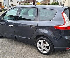 2011 Renault Grand Scenic /  NCT / TAX