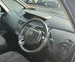 Citroen C4 2010 7seater automatic gearbox fresh NCT till jun 2023 low tax per year just 280€ - Image 8/9