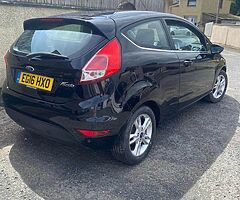 2016 Ford Fiesta