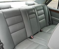 Mercedes w124 
Ex USA embassy car in Ireland - Image 8/10