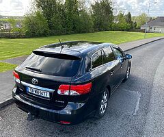 131 Toyota Avensis Overmount Estate ( high spec  ) - Image 4/10