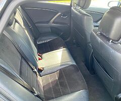 131 Toyota Avensis Overmount Estate ( high spec  ) - Image 6/10