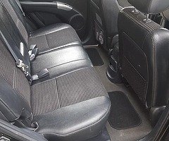 06 Kia Sportage,