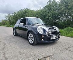 2004 MINI Cooper