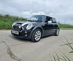 2004 MINI Cooper