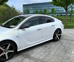 09 vauxhall insignia 2.0 diesel 
Elite nav model. 160bhp
Only 130k miles
Swap or trade in welcome - Image 6/10