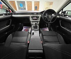 2015 Volkswagen Passat - Image 5/6
