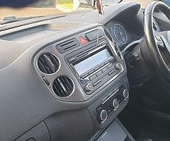 2011 VOLKSWAGEN TIGUAN 2.0 SPORT - Image 4/6