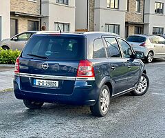Opel Zafira 1.7 diesel . Manual . Cheap tax