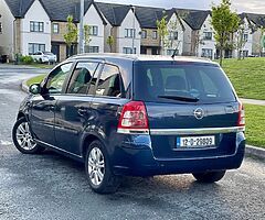 Opel Zafira 1.7 diesel . Manual . Cheap tax