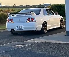 Skyline R33 gtst