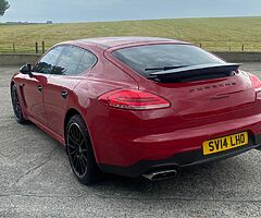 2014 Porsche Panamera - Image 7/10