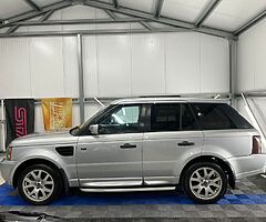 Range Rover Sport CrewCab