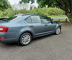 2015 Škoda Octavia - Image 4/8