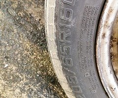 VW TRANSPORTER TYERS WITH ALLOY 205/65R 16C. - Image 4/4