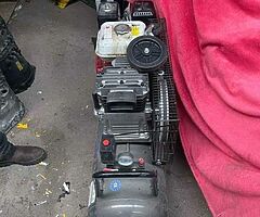 Petrol compressor - Image 4/4